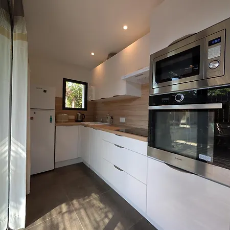 Les Maisons De Pecheur Avec Jacuzzi