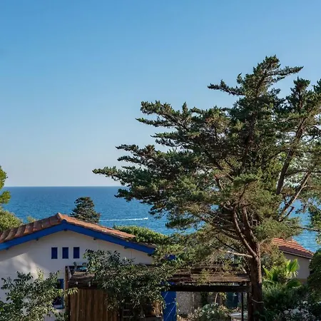 Les Maisons De Pecheur Avec Jacuzzi 펜션 *